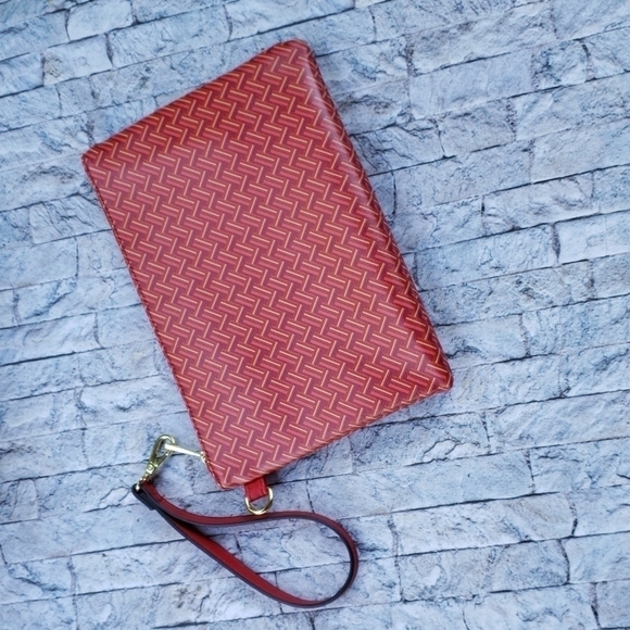 WRISTLET by Sandra Roberts  NWOT - Picture 1 of 5